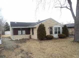 7144 W 72nd St, Chicago, IL 60638