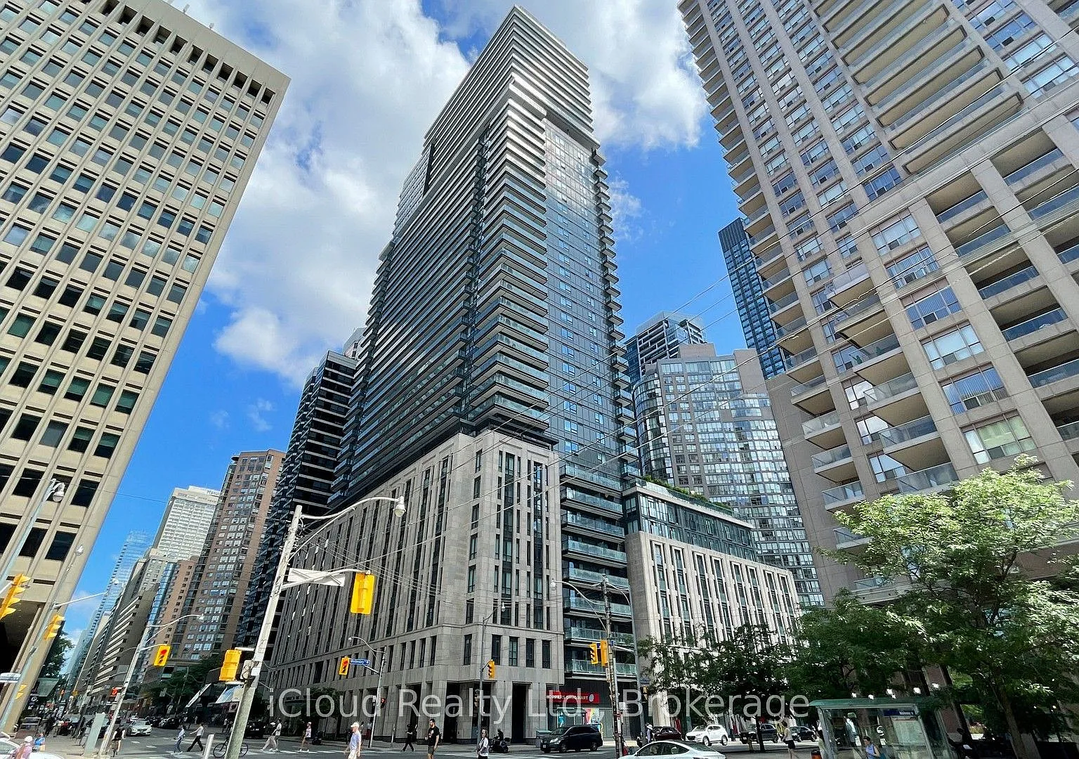 2 bed, $2,750 — Photo 1