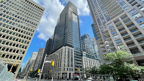 955 Bay St #2818 Photo 1