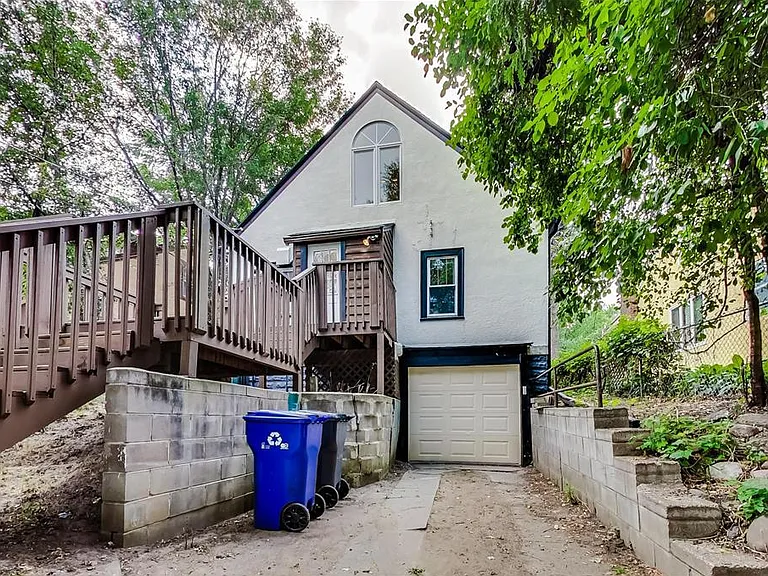 564 Brimhall St — Photo 23