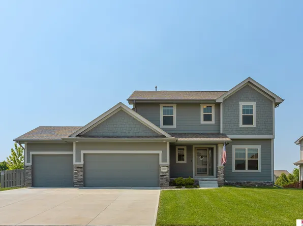 13710 S 43rd St, Papillion, NE 68123
