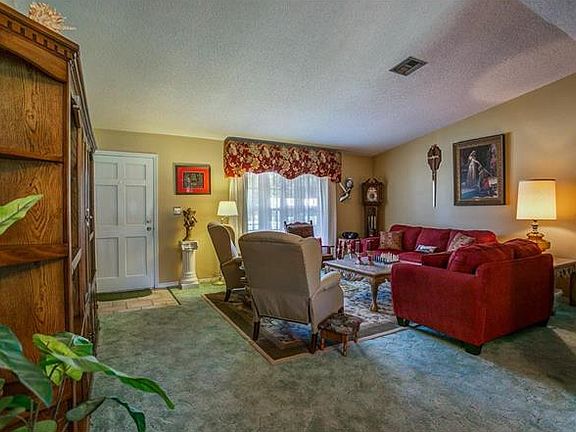 4th image of 15137 Colley Dr