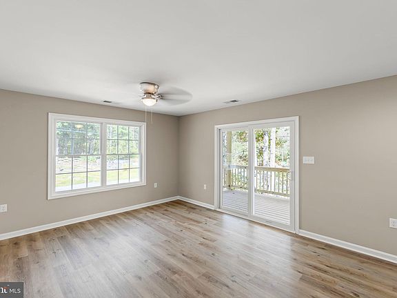 2nd image of 319 Mountain Falls Blvd