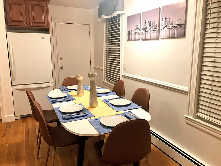 12 Riverdale St — Photo 7