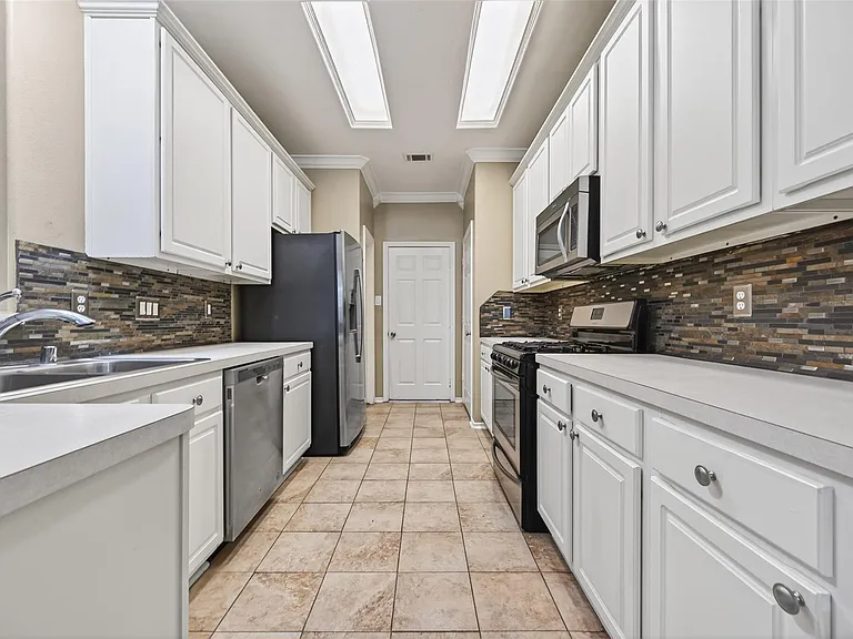 54 Blue Creek Pl — Photo 9