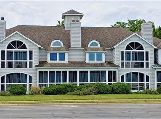 1526 E Perry St #4, Pt Clinton, OH 43452