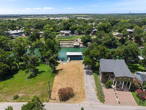 2nd image of 240 Rio Dr LOT 11