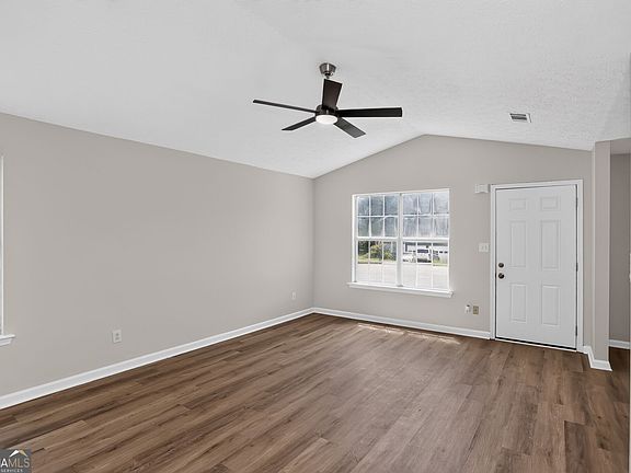 4th image of 837 Shoals Ct