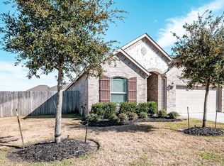 9206 Justin Way, Mont Belvieu, TX 77523