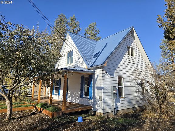 2nd image of 705 Couch Ave