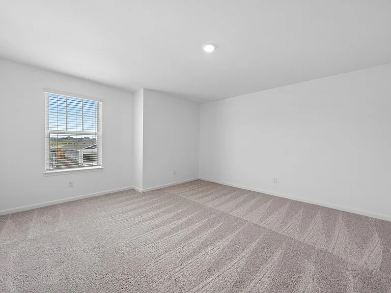 235 Surrey Oaks — Photo 13