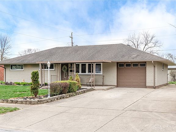 2nd image of 4759 Rexwood Dr
