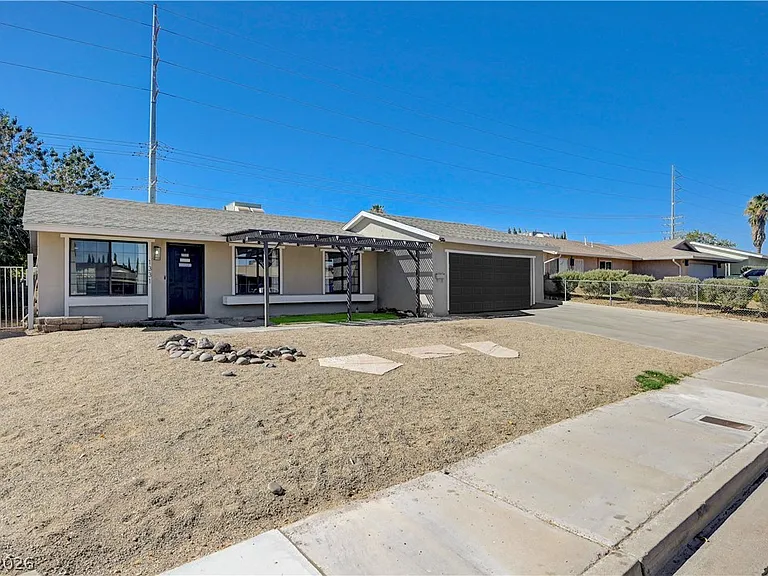 1331 Pinto Rd — Photo 12