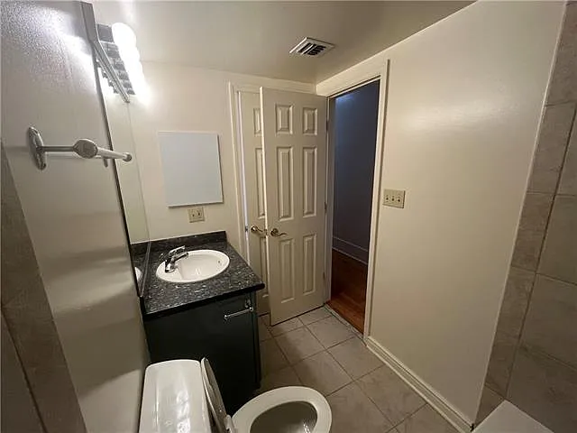 237 Dauphine St #7 — Photo 12