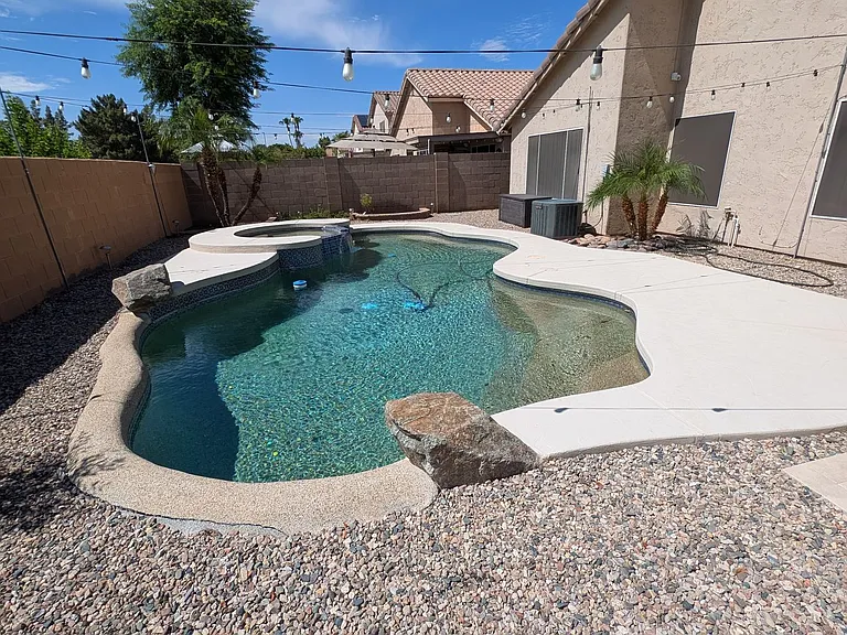 929 N Quail Ln — Photo 34