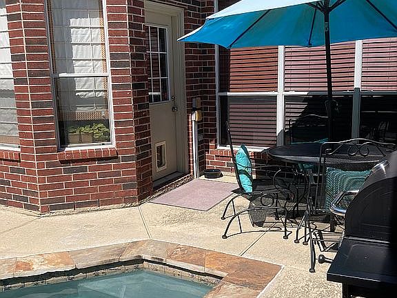 5th image of 17627 Memorial Springs Dr