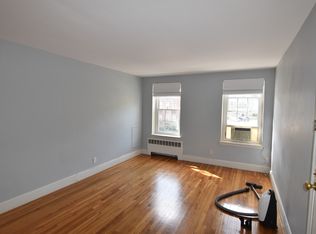 23 Englewood Ave APT 4, Brookline, MA 02445