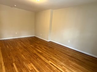 89 Maybrook Dr APT 89, Maywood, NJ 07607