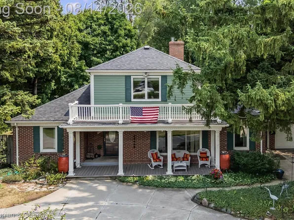 660 N Sheldon Rd, Plymouth, MI 48170
