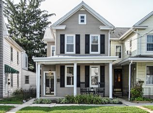 18 E Portland St, Mechanicsburg, PA 17055