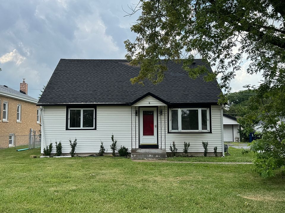 1st image of 7632 S Oketo Ave