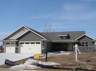 4481 N Star Ridge Ln, Appleton, WI 54913