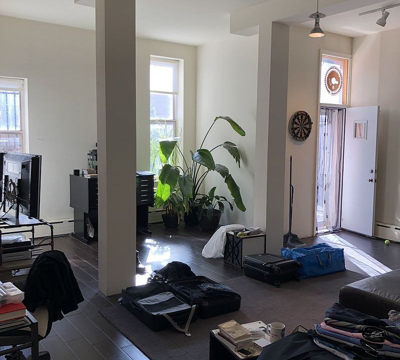1st image of 259 Van Brunt St APT 1