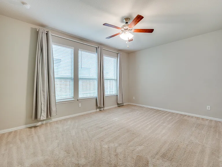 2028 Barx Dr — Photo 20