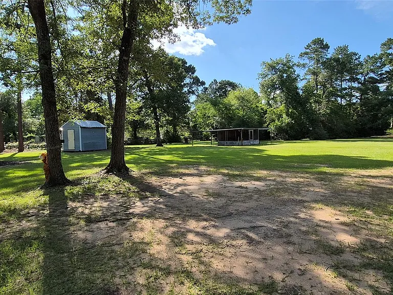 24430 Oak Hollow Blvd — Photo 37