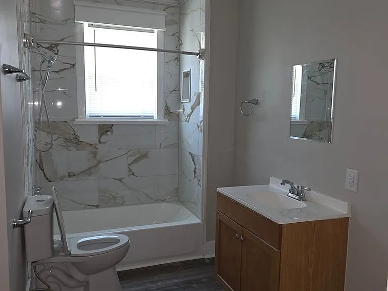 260 Green St — Photo 10