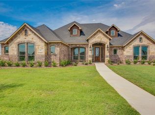 178 Hackney St, Waxahachie, TX 75165