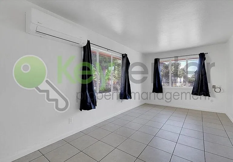 4806 Yosemite Ave #A — Photo 4