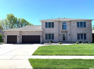 2308 Harbor Lndg, Springfield, IL 62707