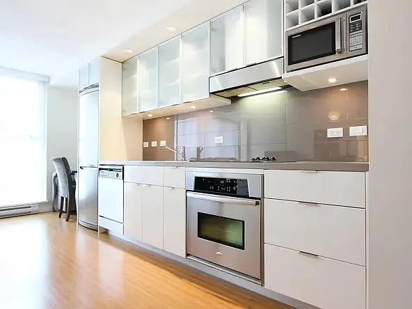 168 Powell St #607 — Photo 3