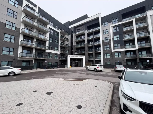 128 Grovewood Cmn #417, Oakville, ON L6H 0X3