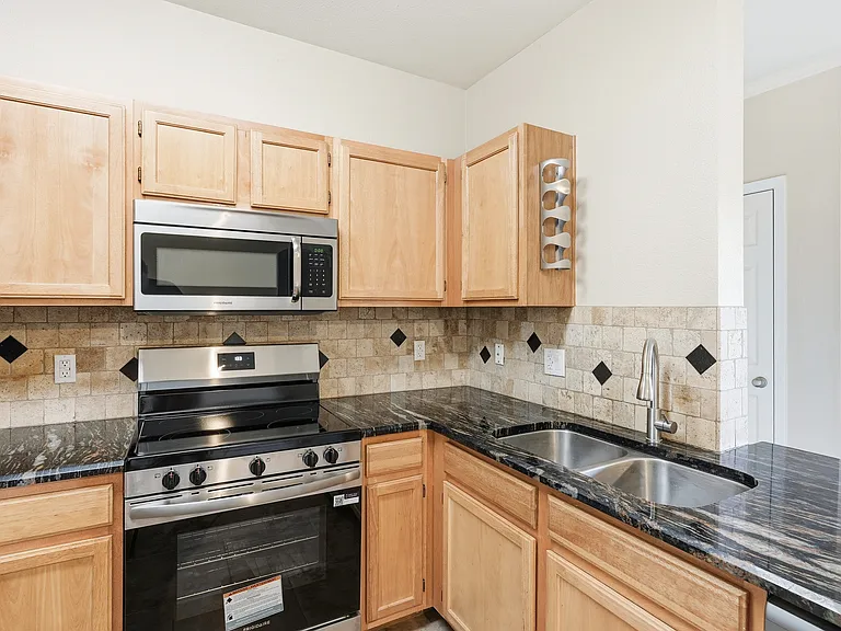 5402 E Van Buren #3017 — Photo 7