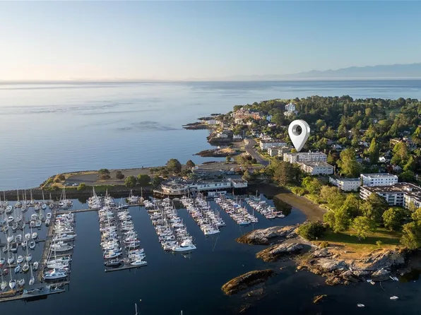 1312 Beach Dr, Oak Bay, BC V8S 2N5