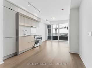 448 Burnhamthorpe Rd W #4501, Mississauga, ON L5B 3C2