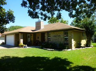 906 Garden View Dr, Georgetown, TX 78628