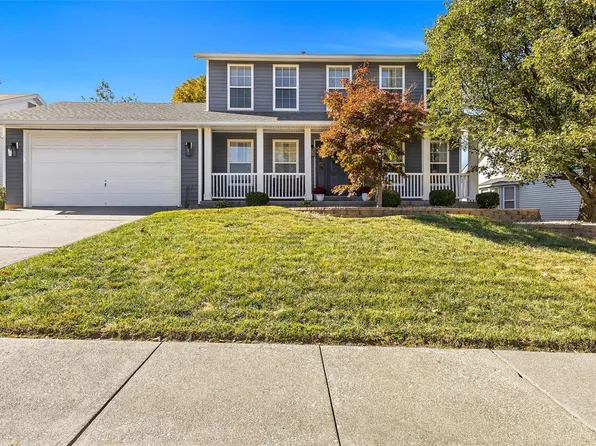 135 Whetstone Dr, Saint Charles, MO 63303
