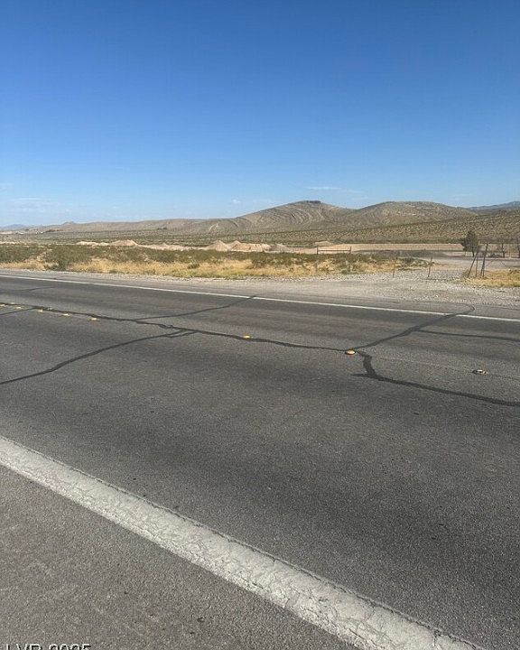 2nd image of 13500 Blue Diamond Rd
