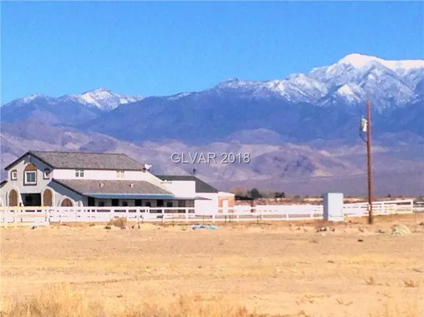 9381 Homestead Rd, Pahrump, NV 89061