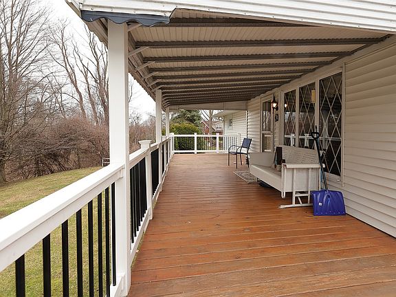 5th image of 1408 Garloch Dr