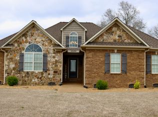 66 Shady Meadow Dr, Jackson, TN 38305