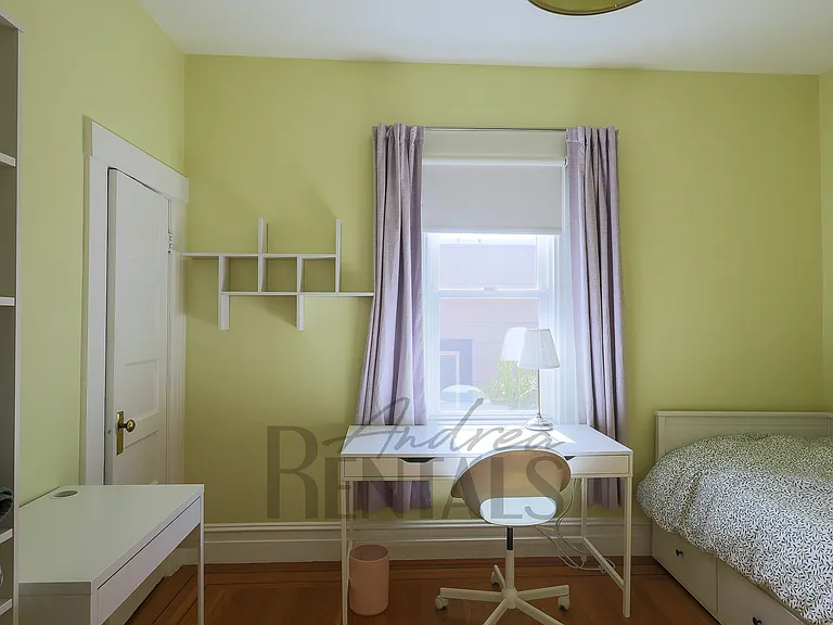 1029 Rhode Island St — Photo 17