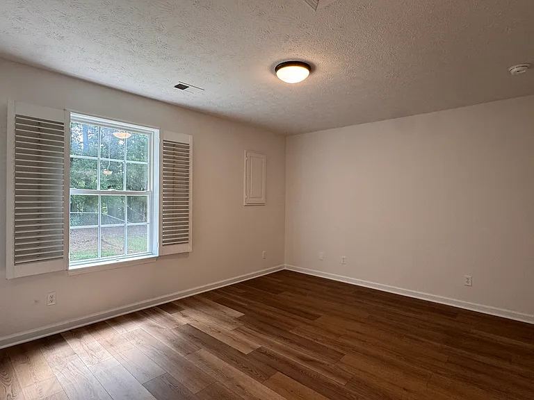 6710 Pirkle Dr — Photo 4
