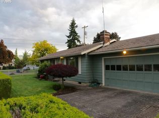 1035 Quinalt St, Springfield, OR 97477
