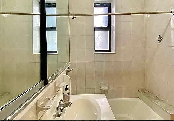 3rd image of 244 W 109th St #1B1