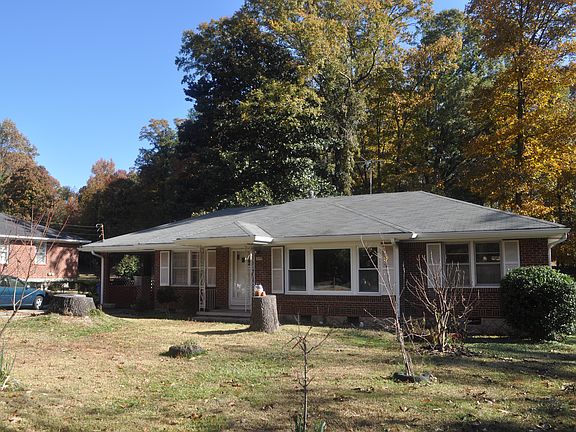 2nd image of 5178 Woodland Dr