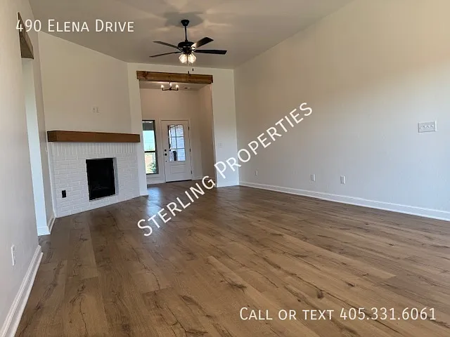 490 Elena Dr — Photo 7